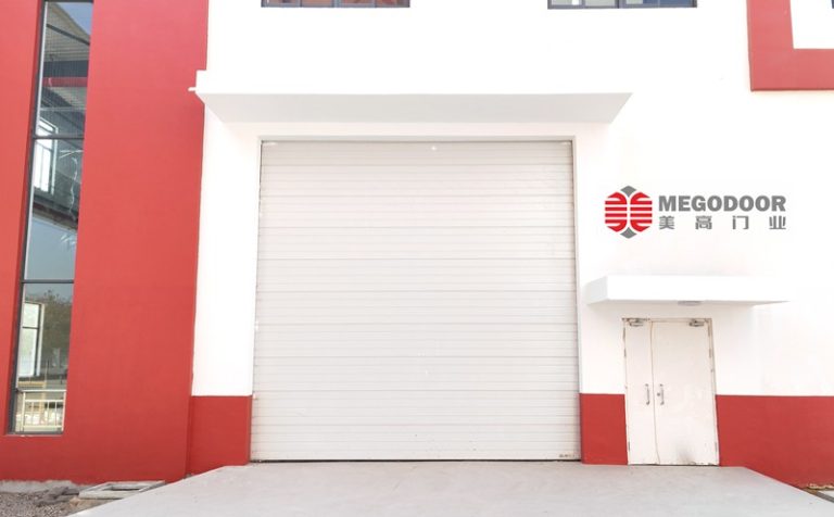 杭州有CE、UL认证的提升门,出口与高标准项目的首选缩略图 杭州有CE、UL认证的提升门,出口与高标准项目的首选缩略图