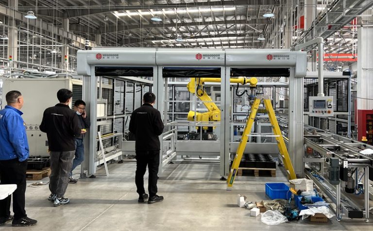 杭州快速自动升降卷帘门缩略图