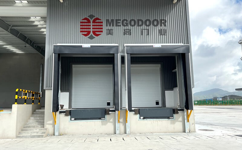 杭州冷库出货口电动充气式门封：高效密封与保温的冷链物流解决方案插图2