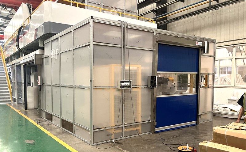 杭州模具加工设备专用防护卷帘门插图2