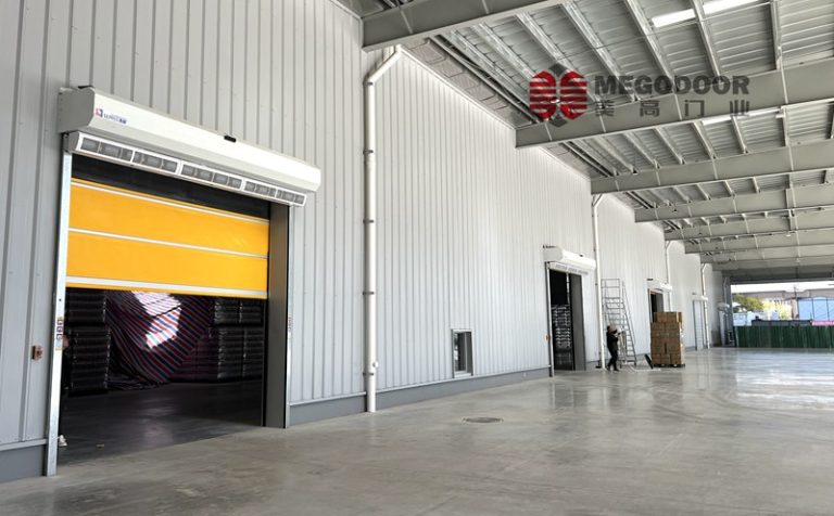 杭州防飞虫双联动门系统：守护洁净生产环境的专业解决方案缩略图