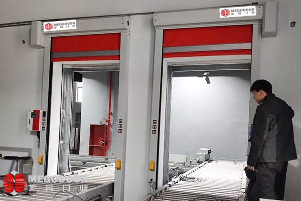 杭州流水线专用自动快速卷帘门——高效、智能、安全的自动化通行解决方案插图