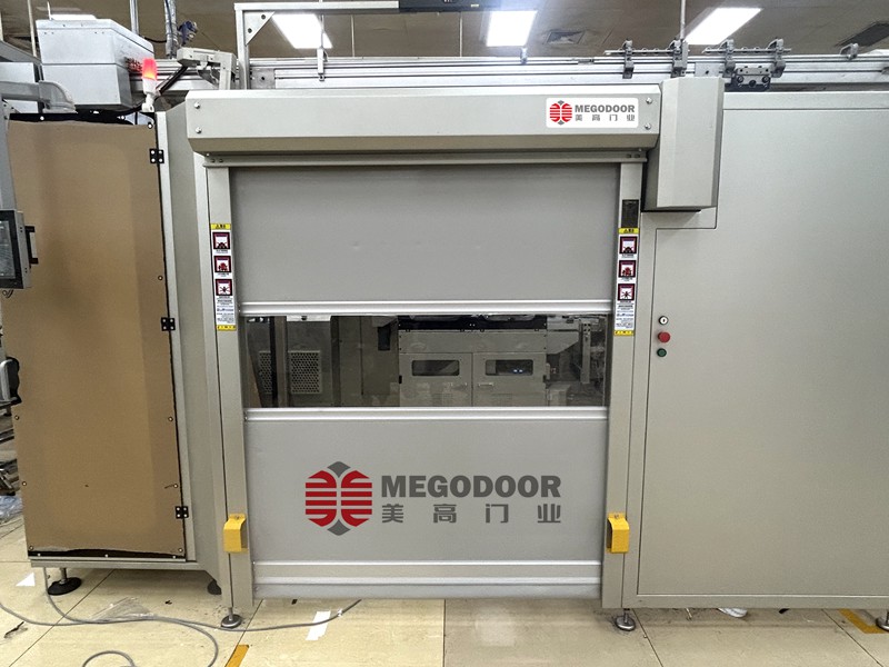 杭州风淋室旧门改造方案：手动门升级自动门，平开门改PVC快速门缩略图