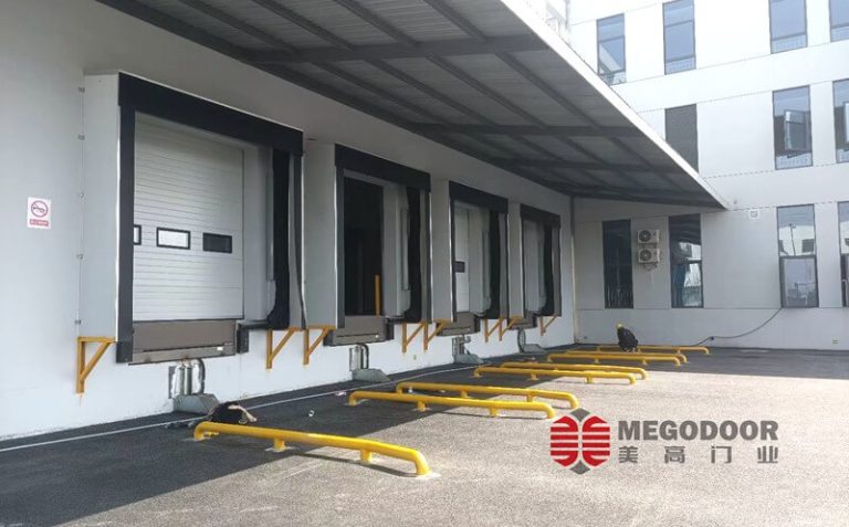 杭州冷库保温充气门封｜美高门业冷链装卸口密封解决方案缩略图
