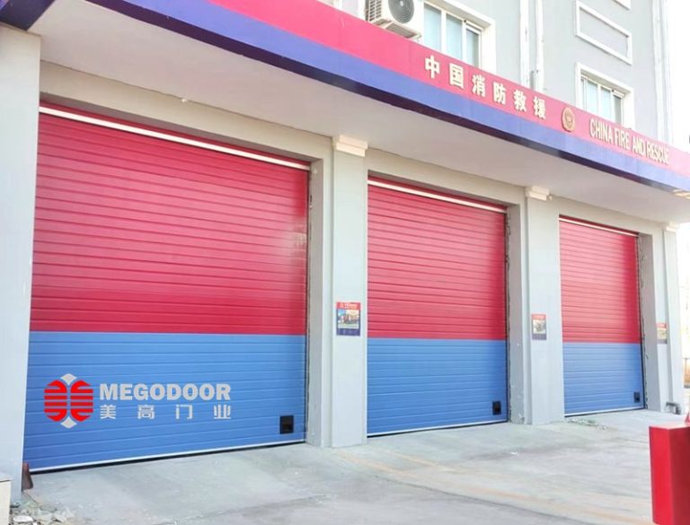 杭州消防提升门生产厂家——美高门业专业定制消防车库门缩略图 杭州消防提升门生产厂家——美高门业专业定制消防车库门缩略图